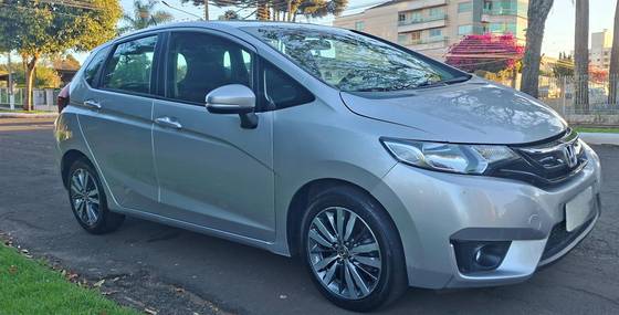 HONDA FIT 1.5 EX 16V FLEX 4P AUTOMÁTICO HONDA FIT 1.5 EX 16V FLEX 4P AUTOMÁTICO